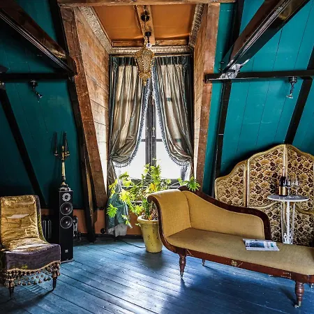 Guest house Private And Chique Salon De Franz