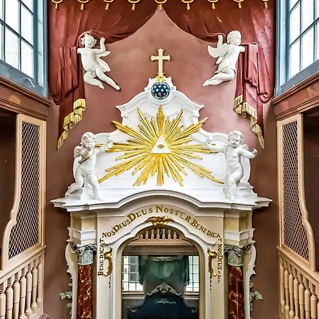 Penzion Royal - Salon De Franz Amsterdam